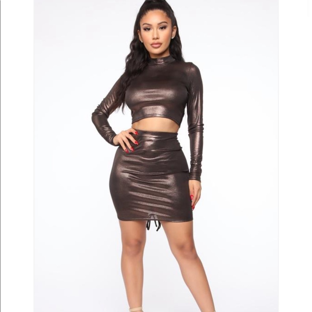 NWT FN Find Me A Honey Ruched Set - Picture 1 of 4